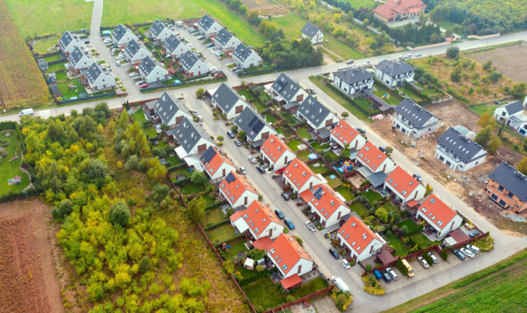 Dom na dzialce rolnej